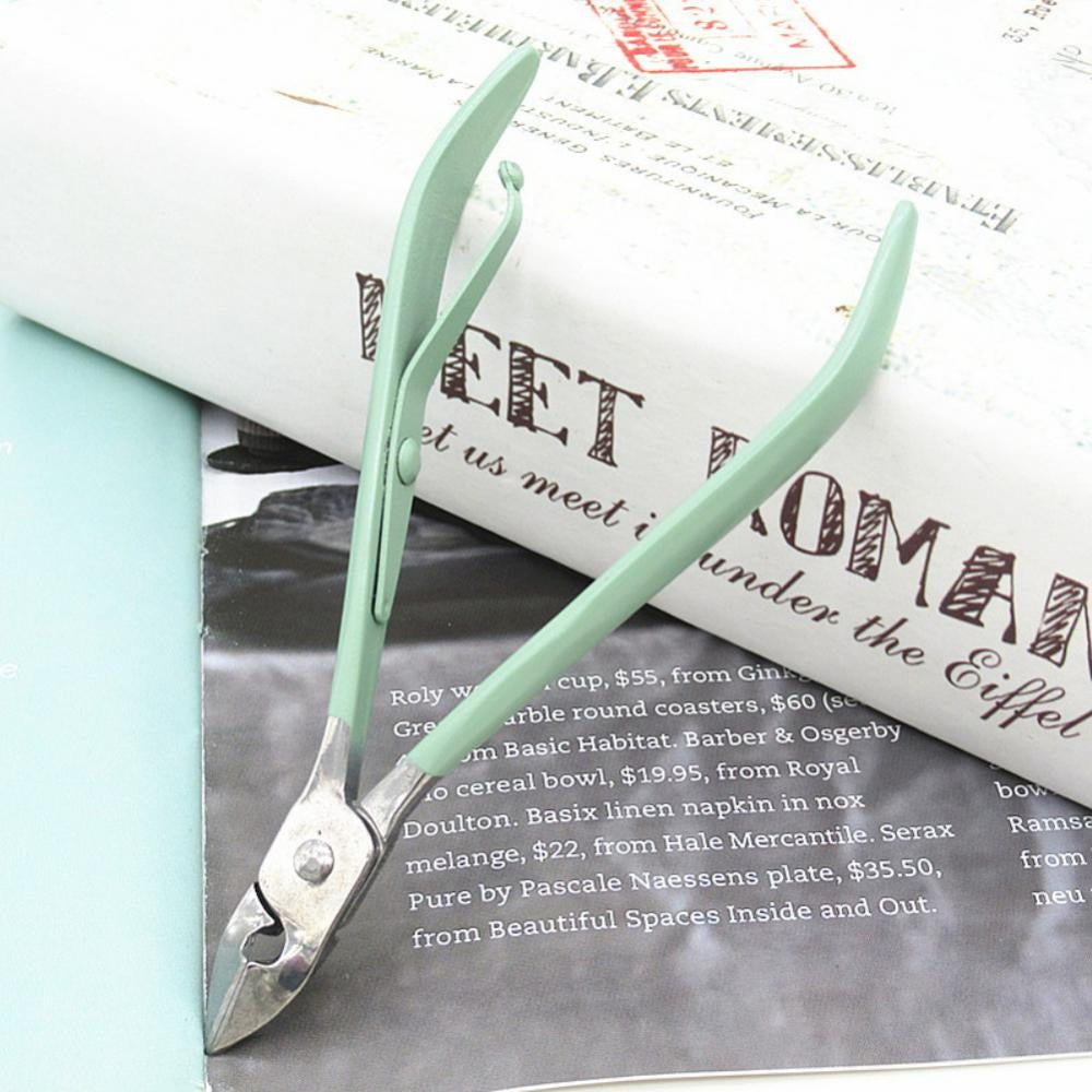 16-Piece Manicure & Pedicure Kit – Premium Stainless Steel Nail Care Set with Travel Case (Random Color)